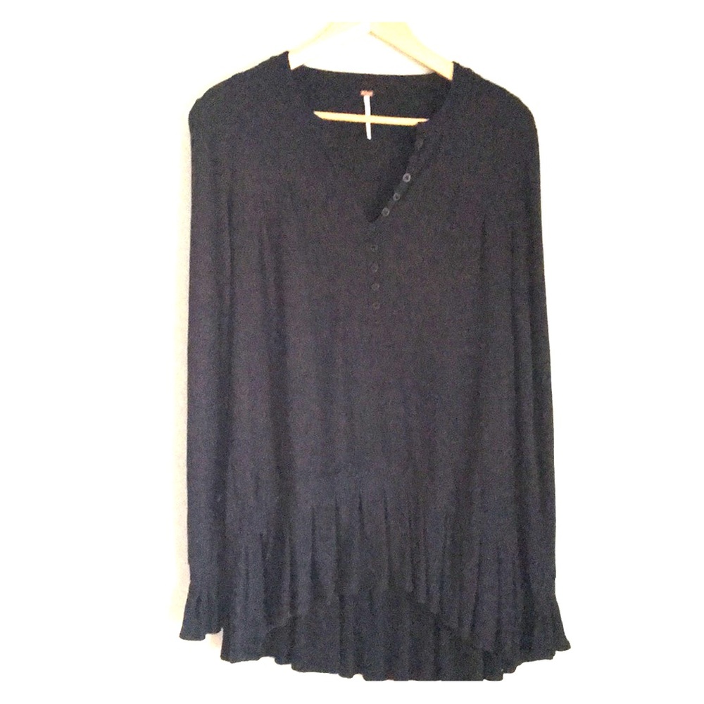 Free People | Black tunic top XS